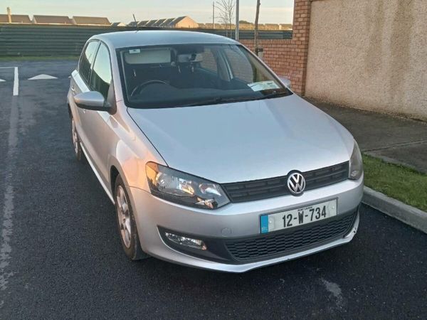 Volkswagen Polo Hatchback, Petrol, 2012, Silver