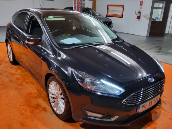 Ford Focus Hatchback, Diesel, 2015, Black