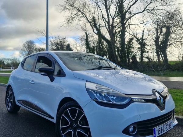 Renault Clio Hatchback, Diesel, 2015, White