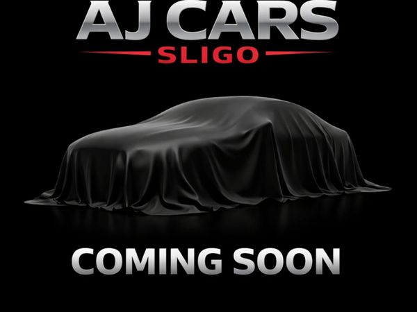 Volkswagen Golf Estate, Diesel, 2019, White