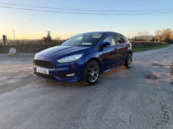 Ford Focus Hatchback, Diesel, 2015, Blue