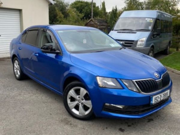 Skoda Octavia Saloon, Diesel, 2019, Blue