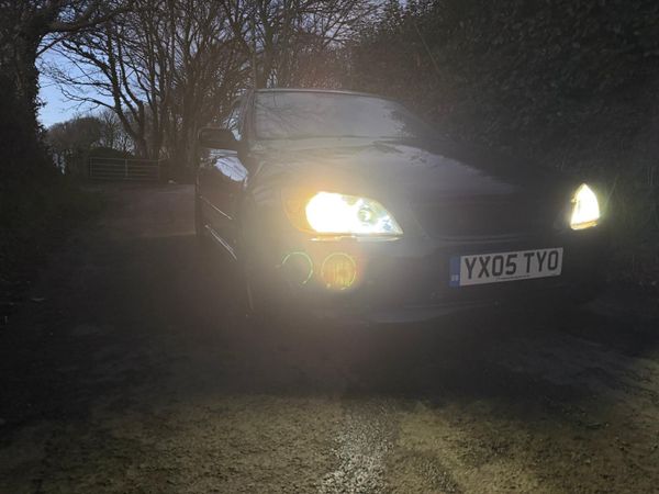 Lexus IS Saloon, Petrol, 2005, Black