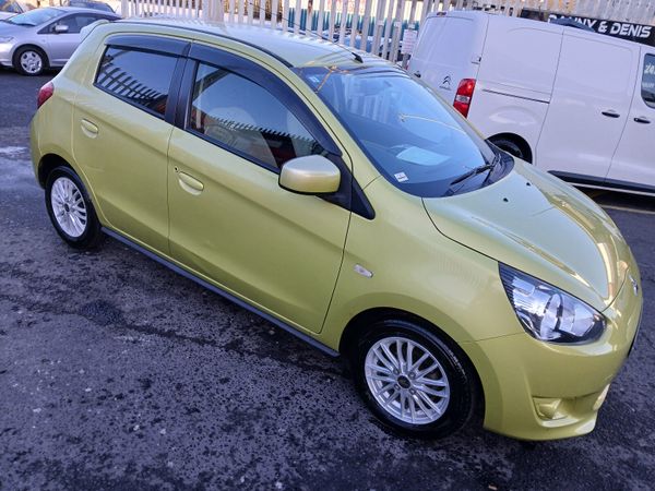 Mitsubishi Mirage Hatchback, Petrol, 2013, Gold