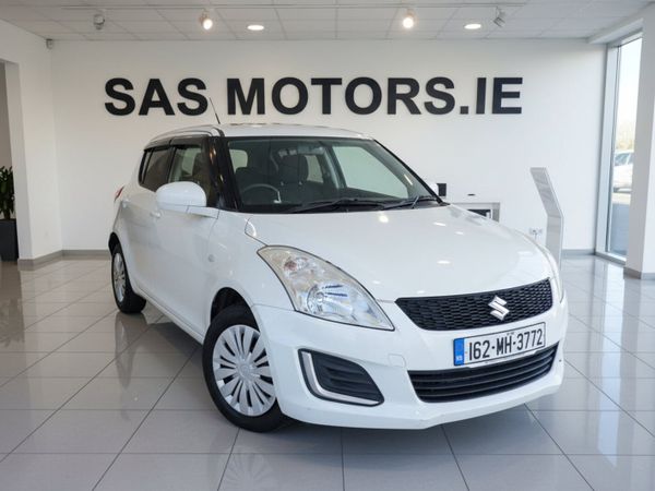 Suzuki Swift Hatchback, Petrol, 2016, White