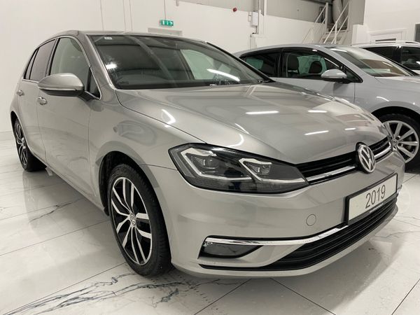 Volkswagen Golf Hatchback, Petrol, 2019, Silver