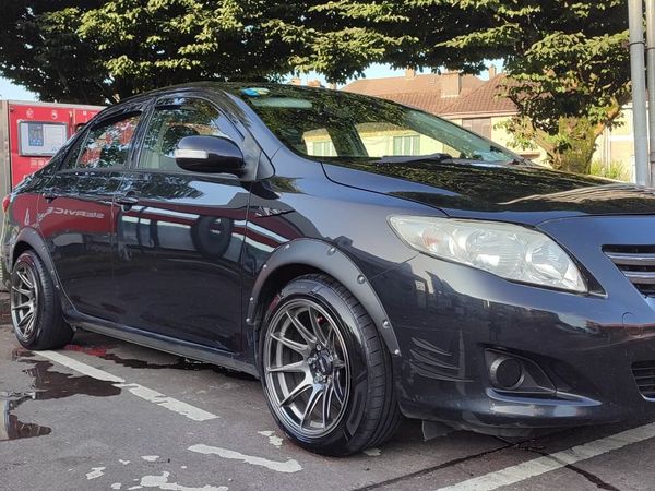 Toyota Corolla Saloon, Diesel, 2011, Black