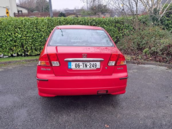 Honda Civic Saloon, Petrol, 2006, Red