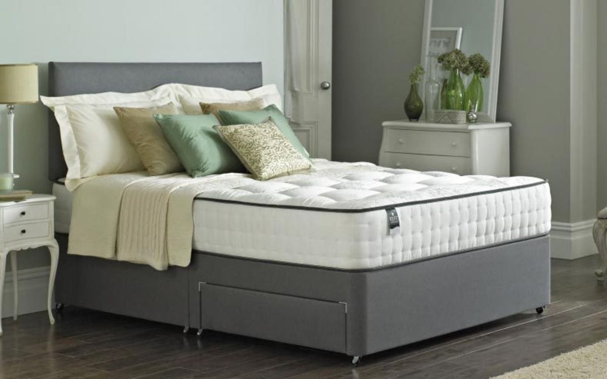 Luxury beds outlet nationwide