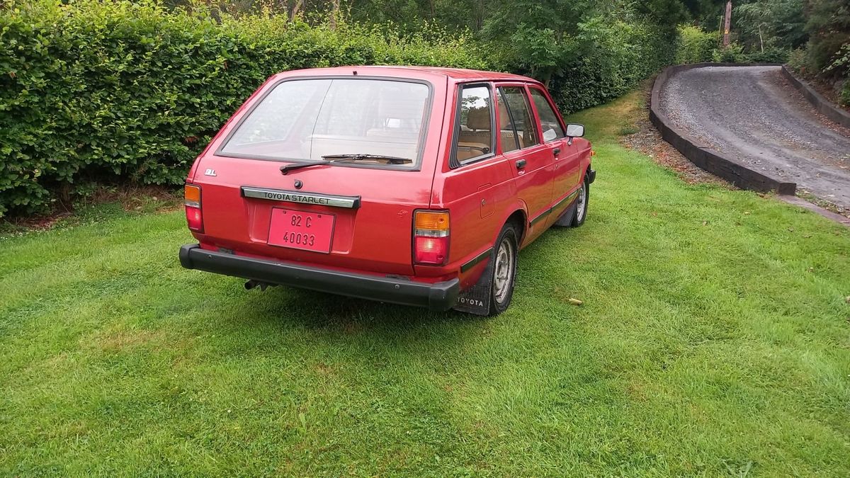 eyJidWNrZXQiOiJkb25lZGVhbC5pZS1waG90b3Mi