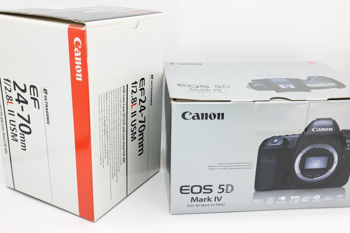 Canon 5D MK 4 & Canon EF 24-70mm F2.8L II USM Lens for sale in 