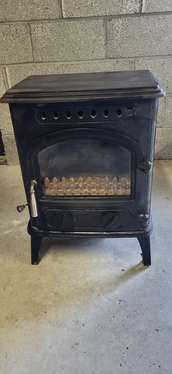 Large Solid fuel Stove for sale in Co. Limerick for €350 on DoneDeal