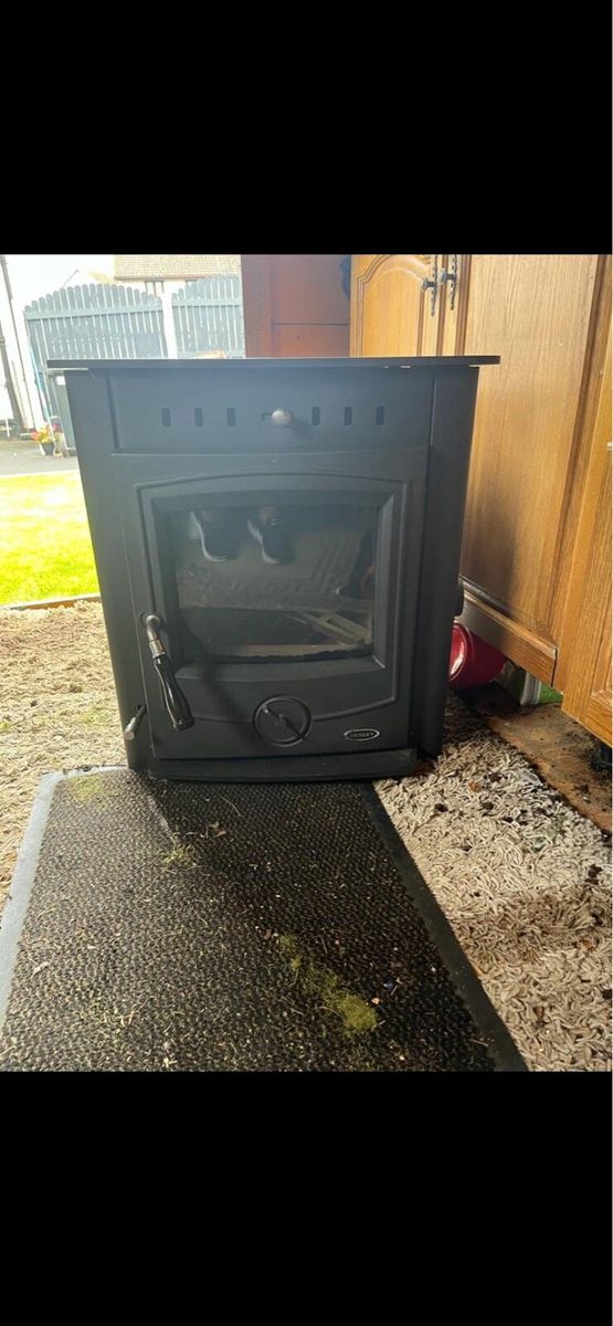 Henley Stove with Back Boiler 17kW for sale in Co. Carlow for €750 on  DoneDeal