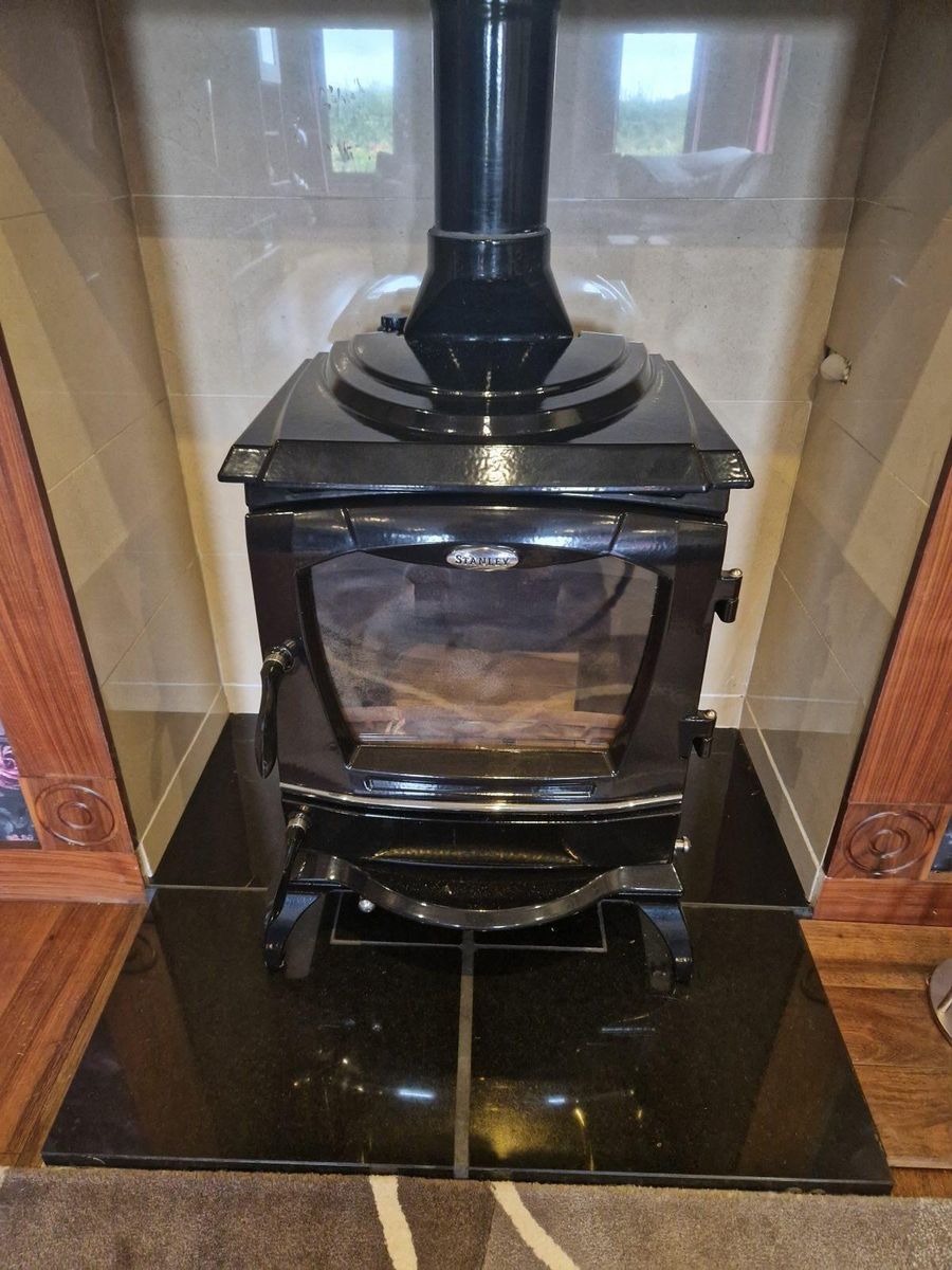 Stanley Reginald Enamel Back Boiler Stove for sale in Co. Kilkenny for  €1,600 on DoneDeal