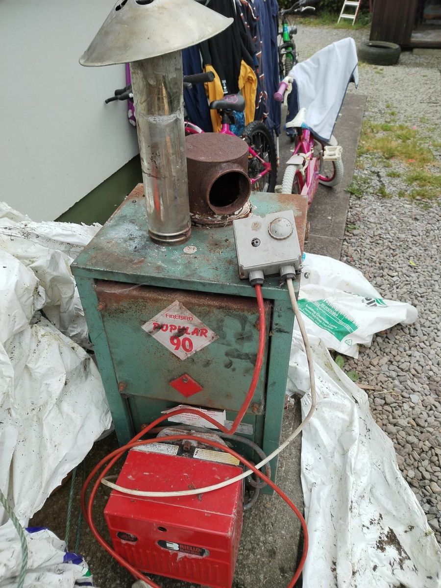 Oil boiler for sale in Co. Limerick for €130 on DoneDeal