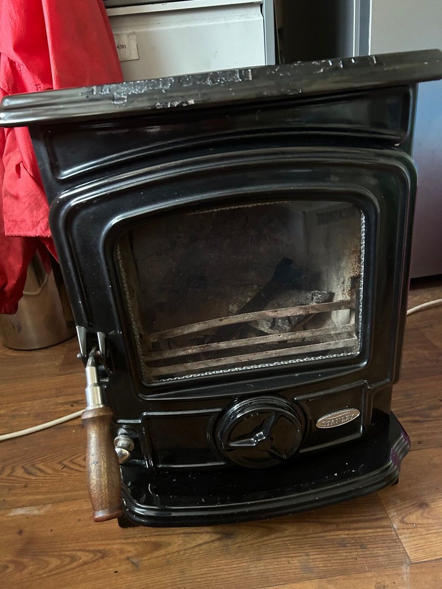 https://www.donedeal.ie/heating-for-sale/oisin-stove/35301750