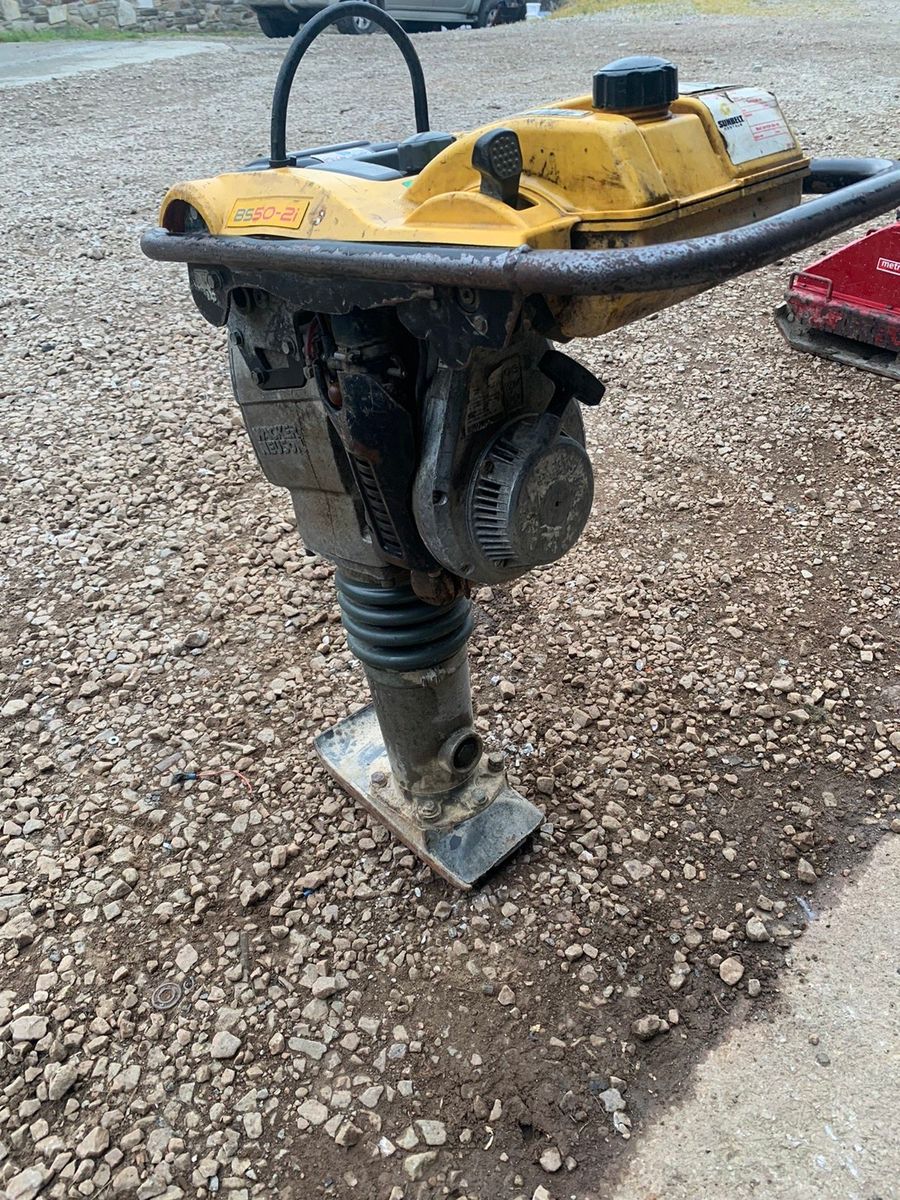 Trench wacker store plate