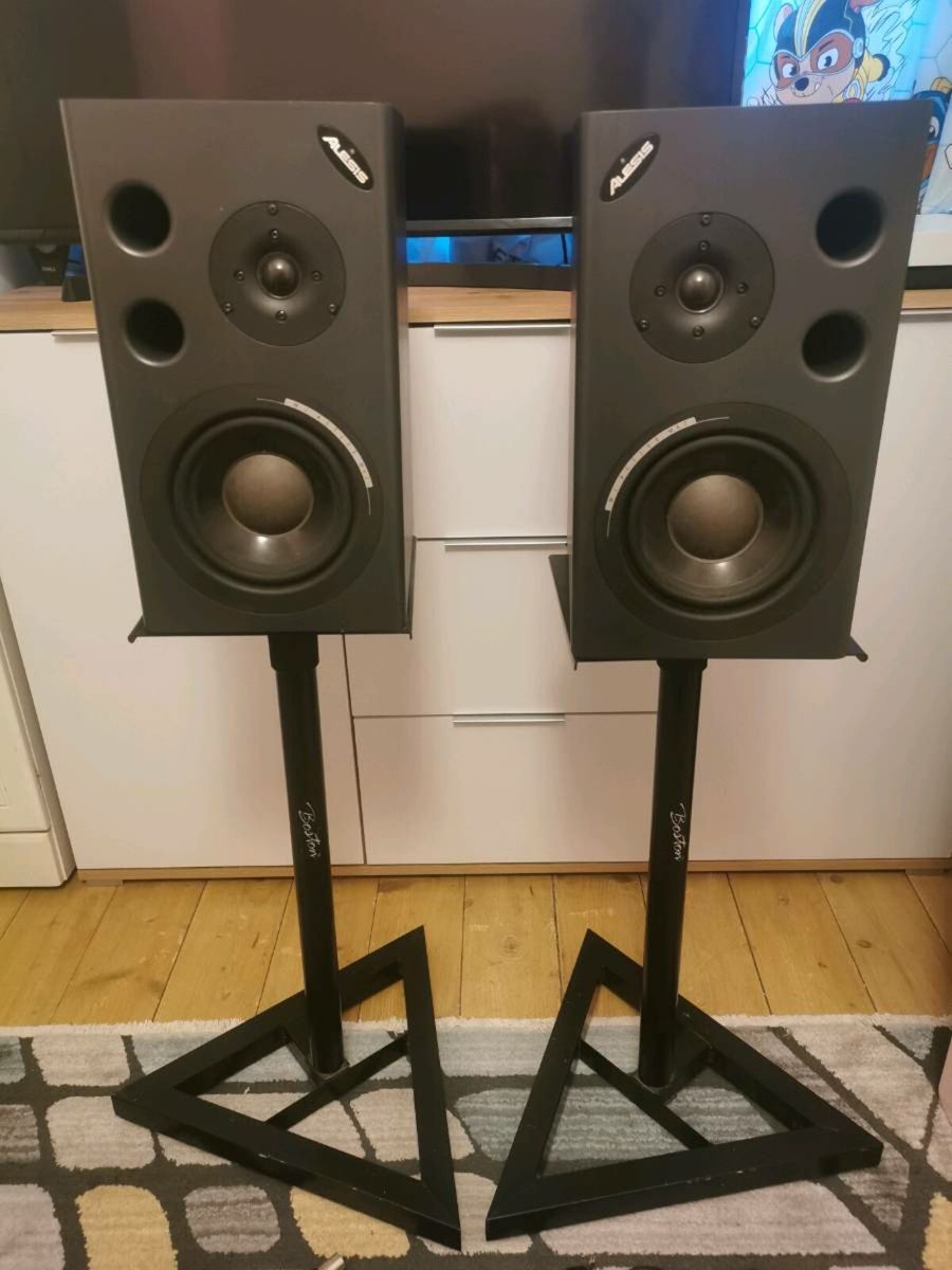 Alesis m1 active 2024 mk2 studio monitors