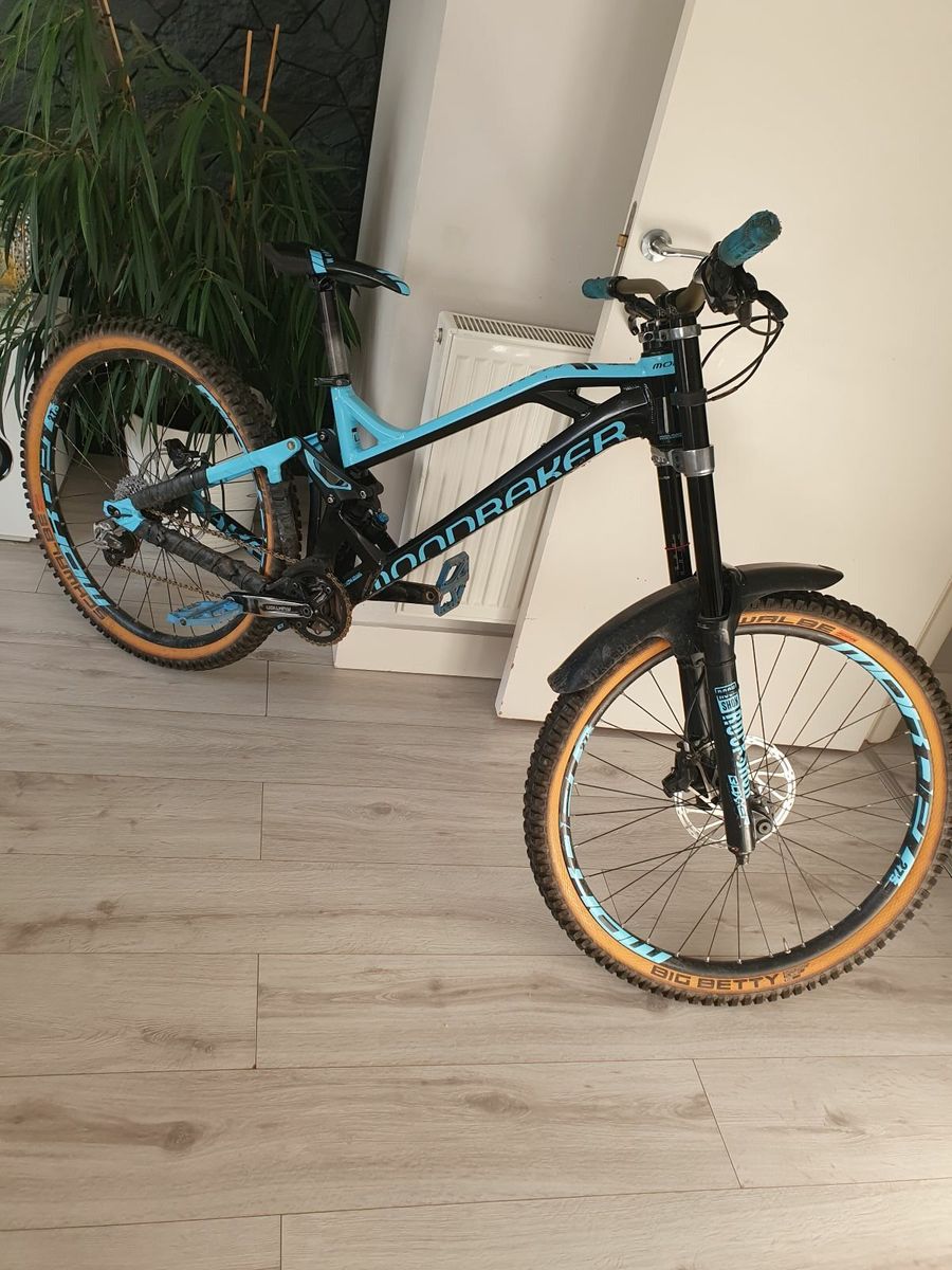 Mondraker best sale summum 2019