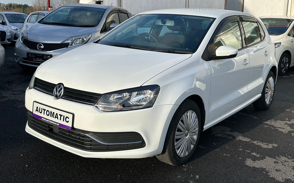 2016 - Volkswagen Polo ---