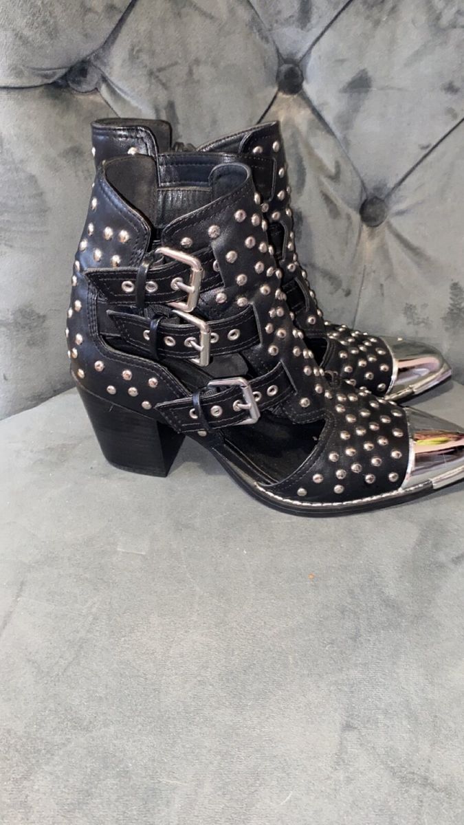 Cut out boots hot sale river island