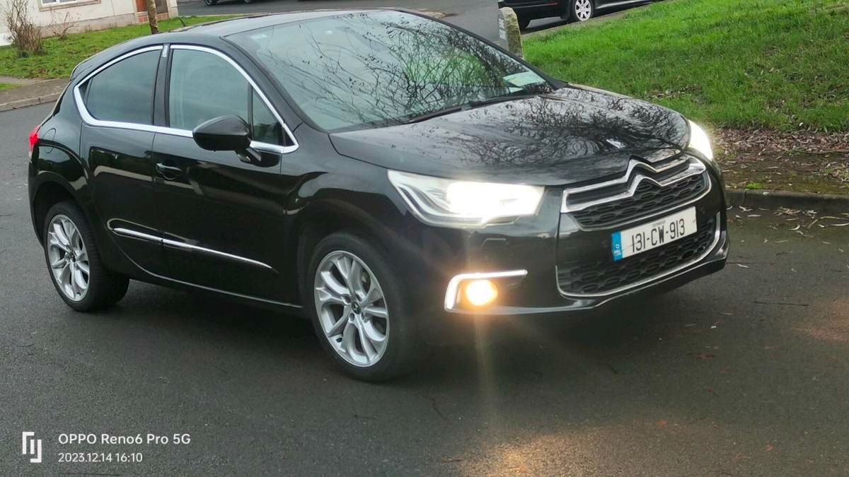 2013 - Citroen DS 4 Manual