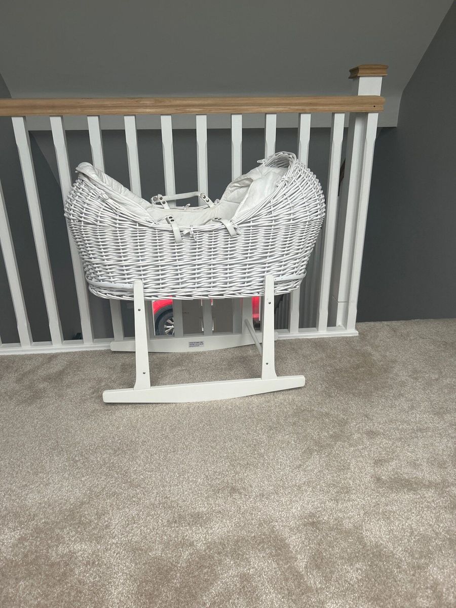 4baby wicker best sale moses basket