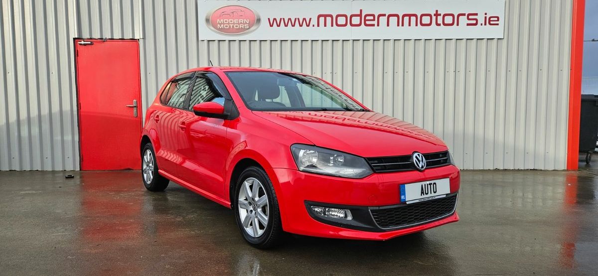 2012 - Volkswagen Polo Automatic