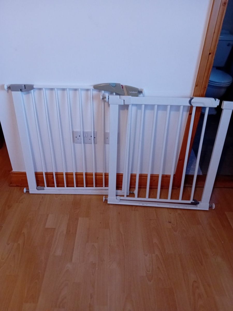 Stair gate for sale best sale near me