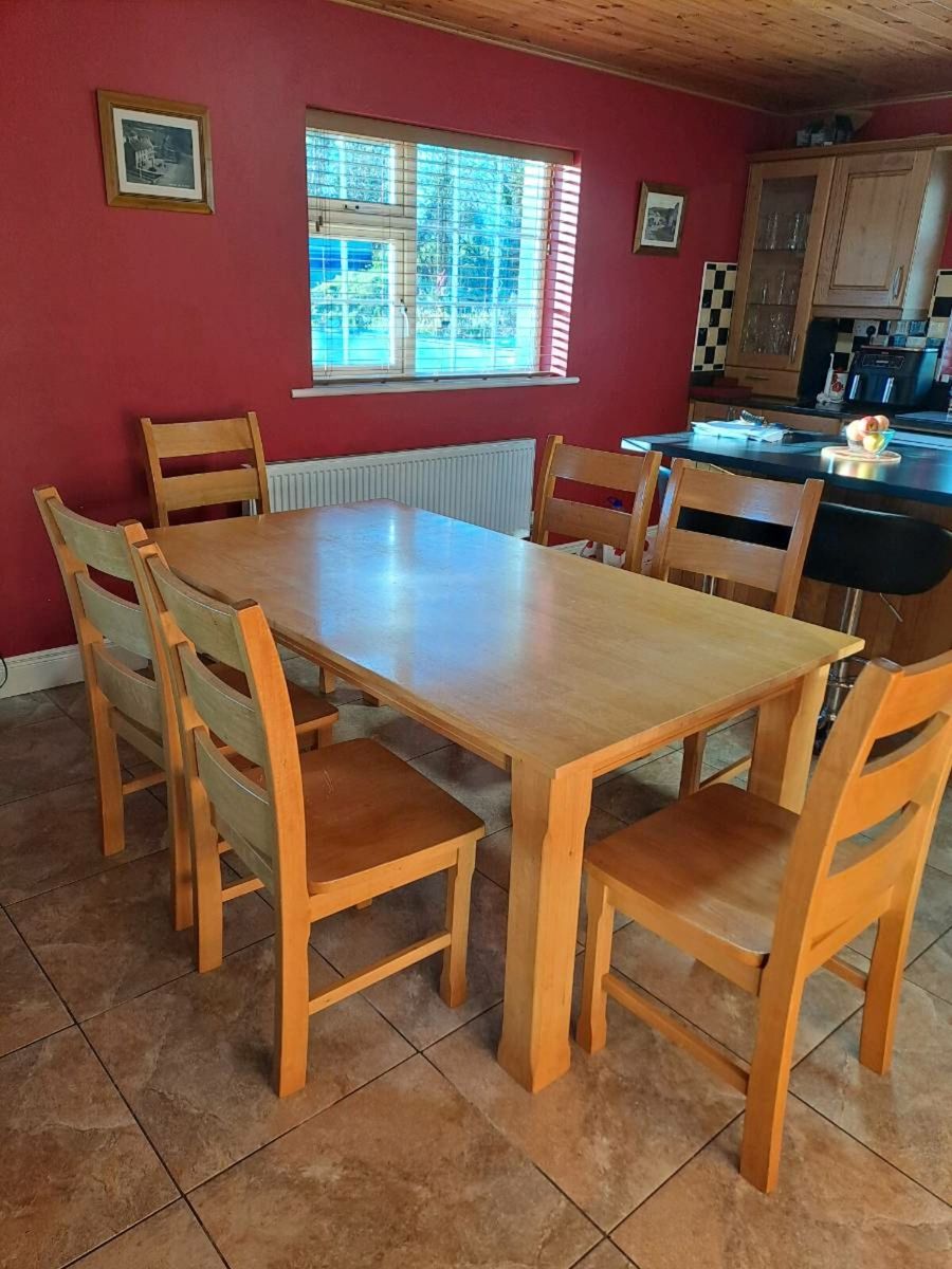 Done deal kitchen table deals and chairs