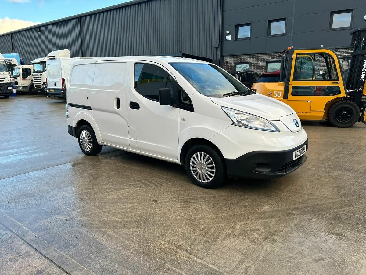 Nissan vans done store deal