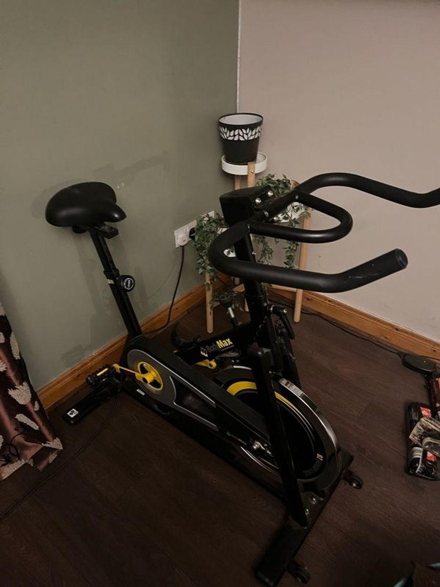 Bodymax b2 indoor discount studio cycle exercise bike