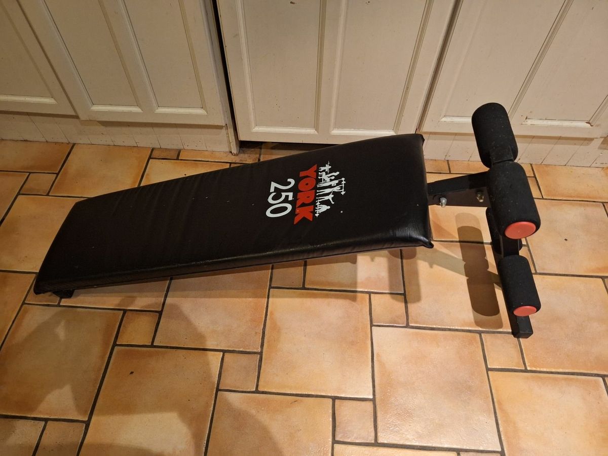 York 250 Ab Sit Up Bench for sale in Co. Kildare for 20 on DoneDeal