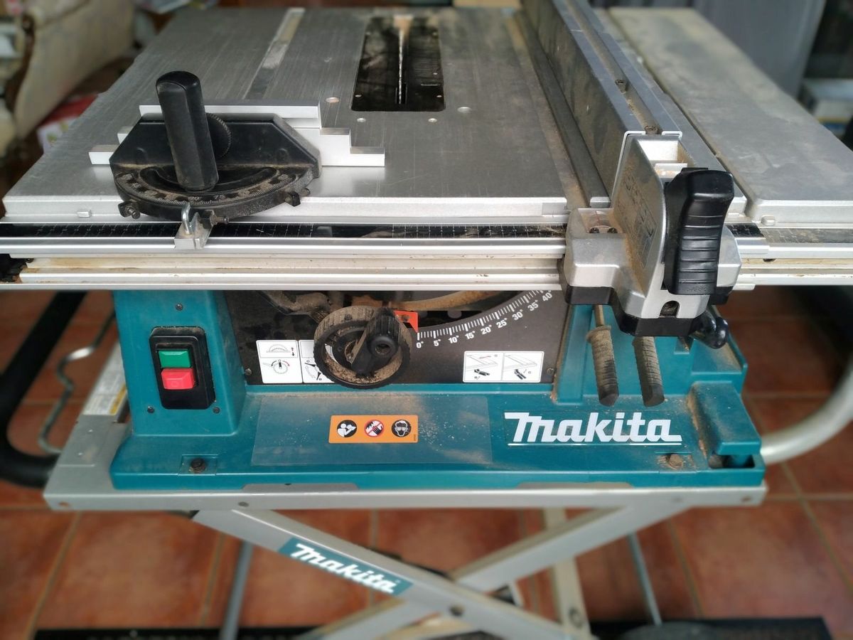 Makita table best sale saw sale