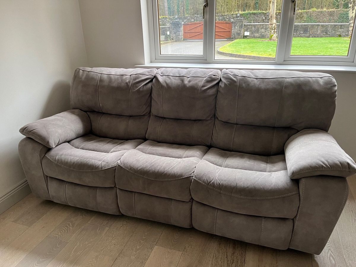 Done deals deal sofas