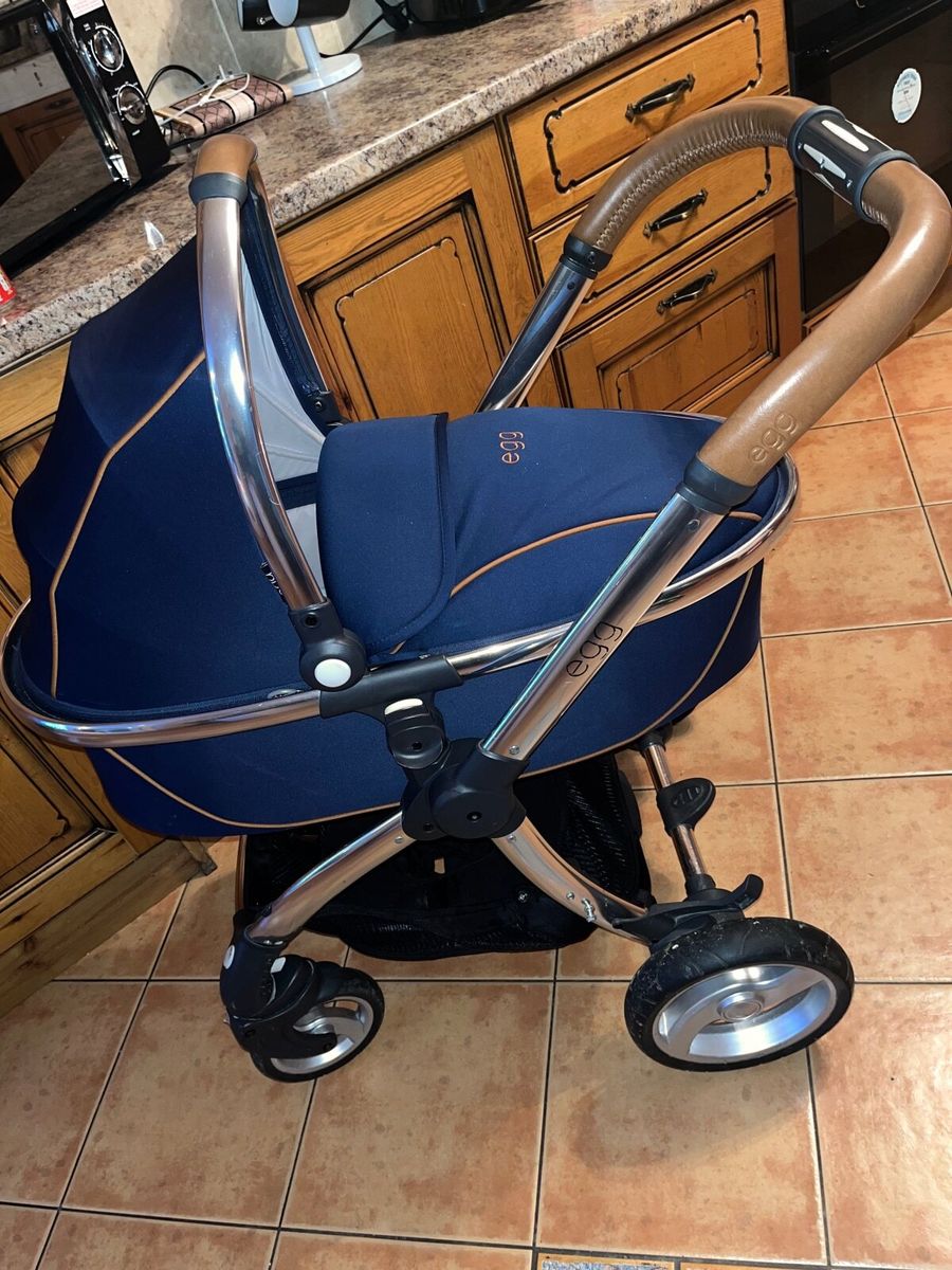 Navy blue 2024 egg pram