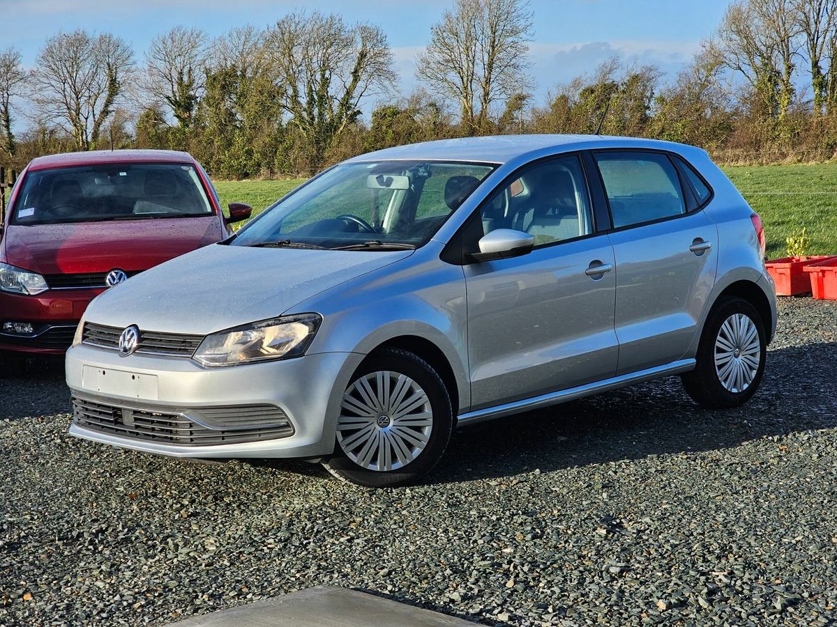 Volkswagen 2025 polo zilver