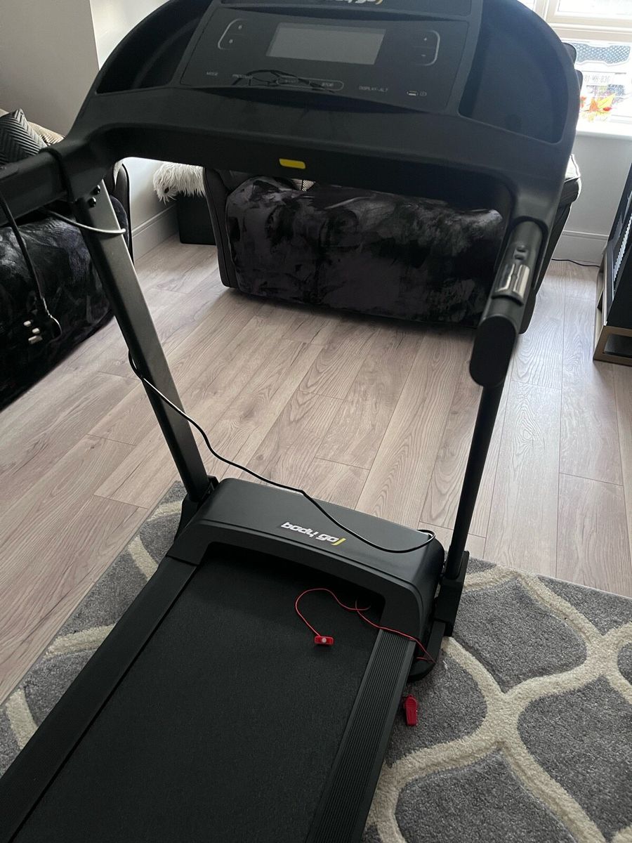 Reebok one discount gt30 treadmill price