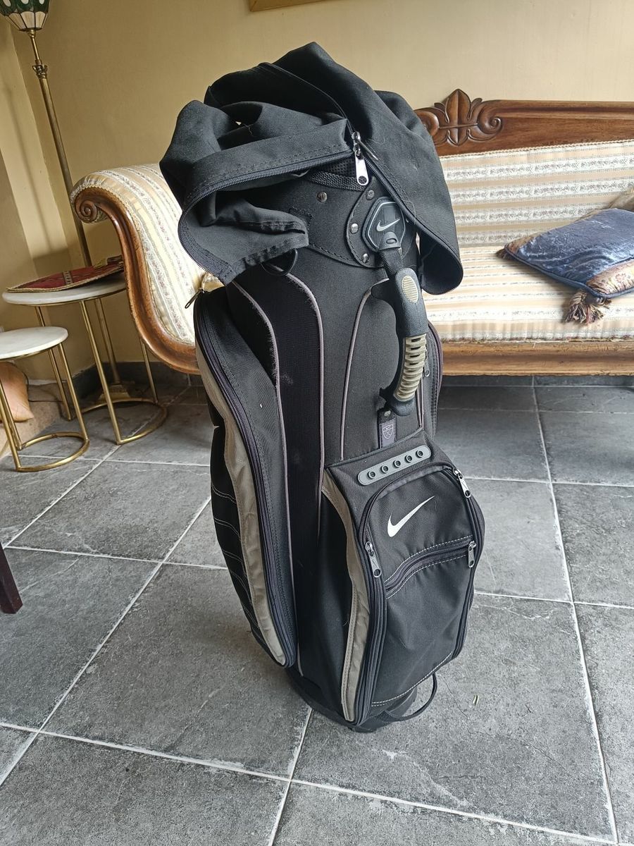 Nike hyperadapt hotsell golf bag