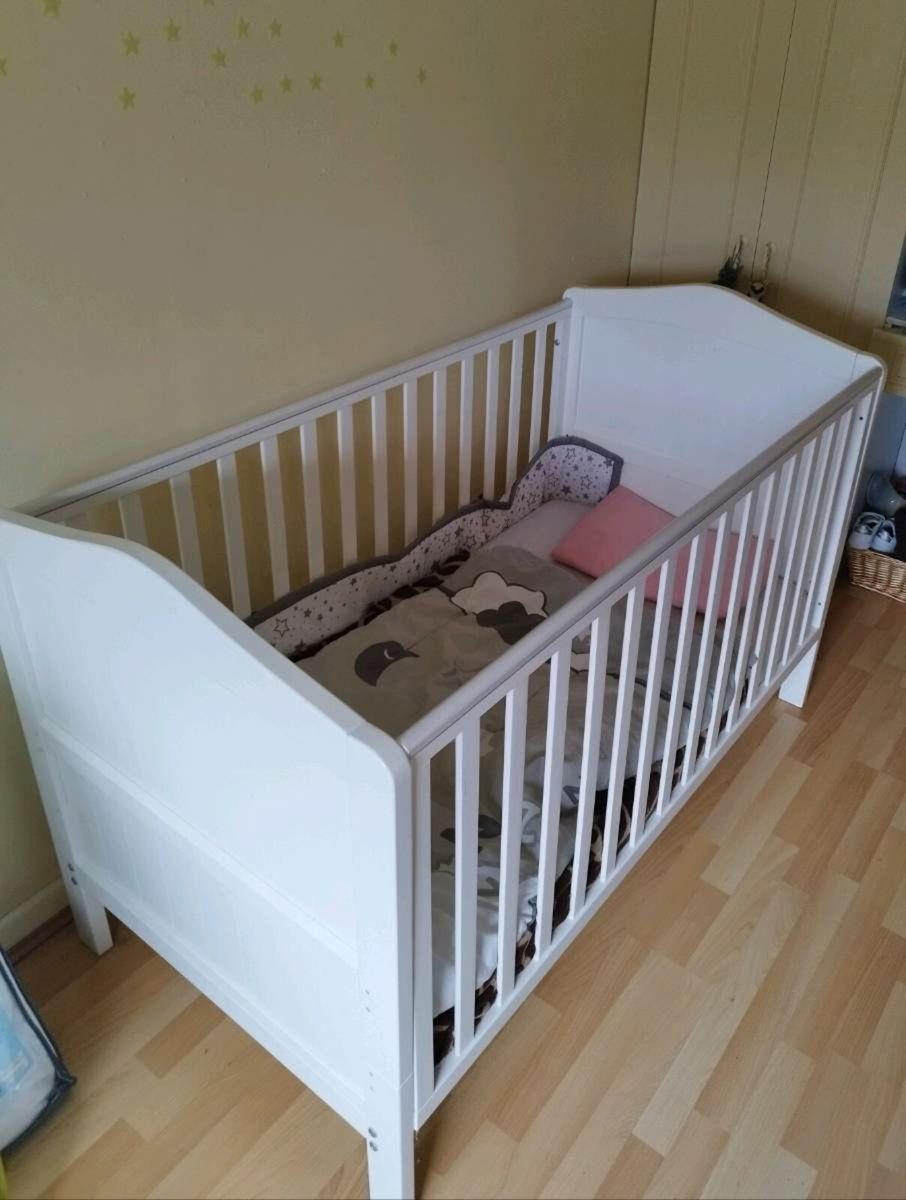 Nested sorrento shop cot bed