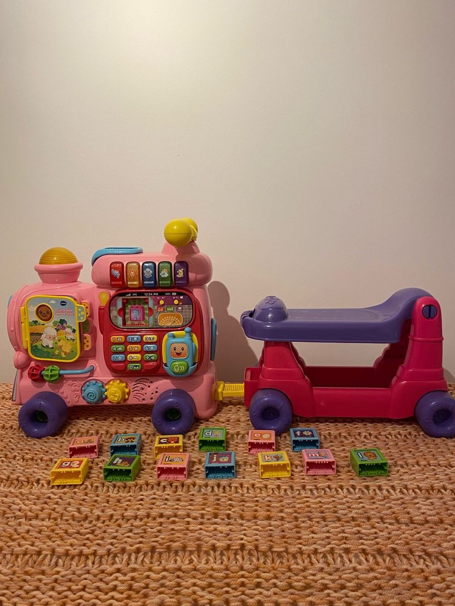 Push and ride alphabet 2025 train pink