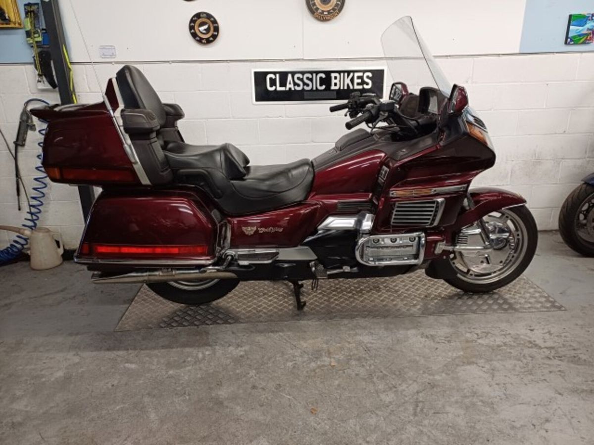 Gl1500 goldwing for discount sale