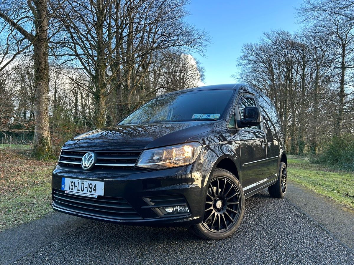 2019 - Volkswagen Caddy Manual