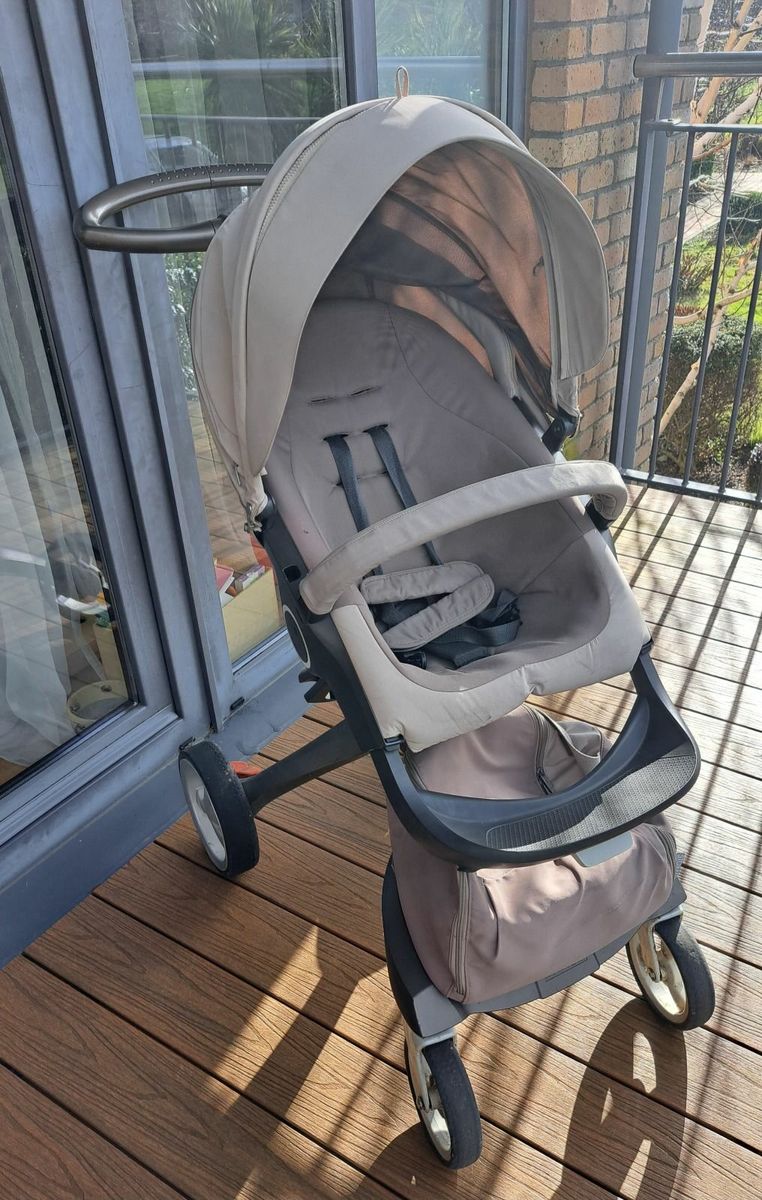 Stokke xplory v3 clearance beige