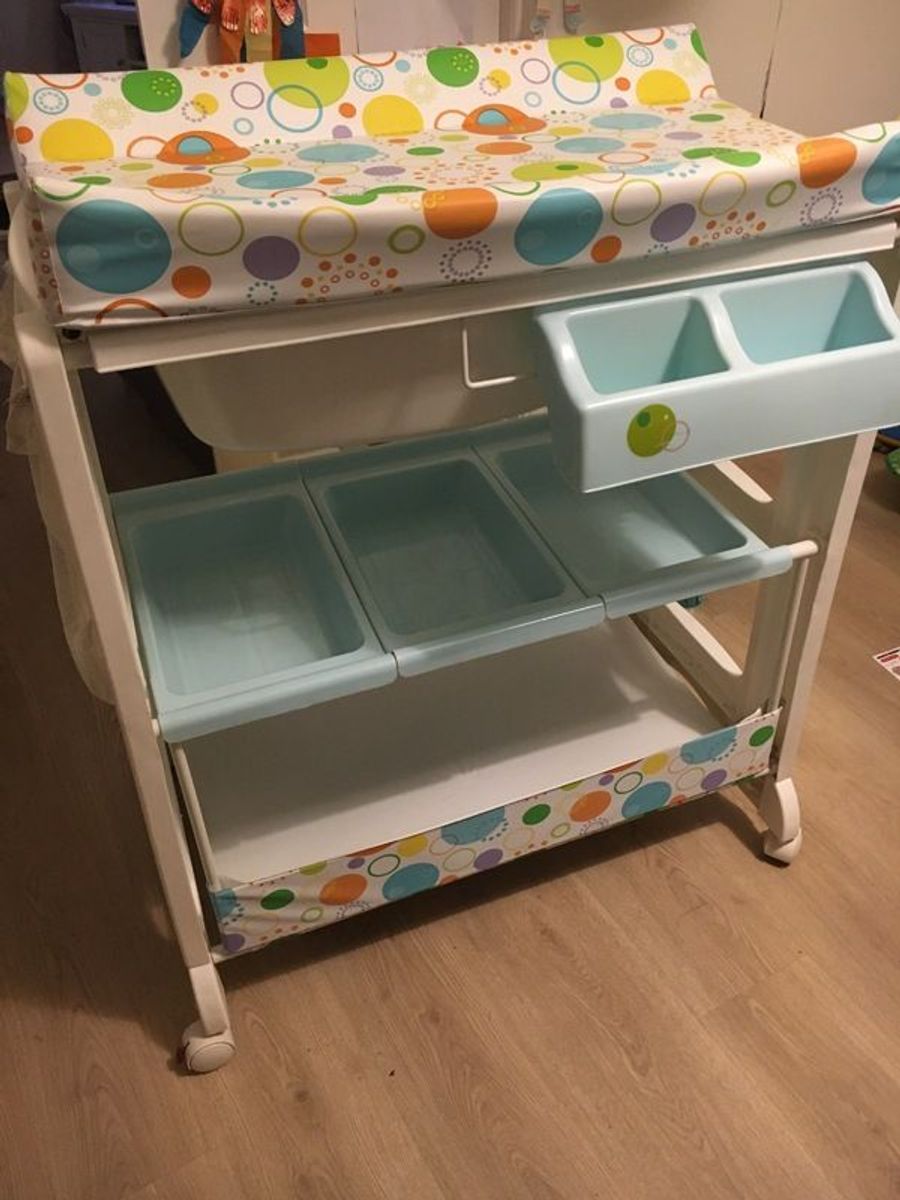 Done deal outlet baby changing unit