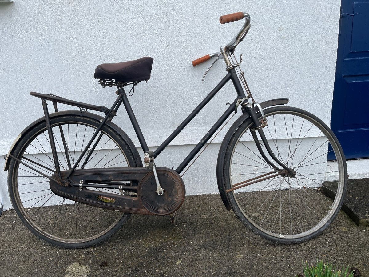 Vintage deals hercules bicycle