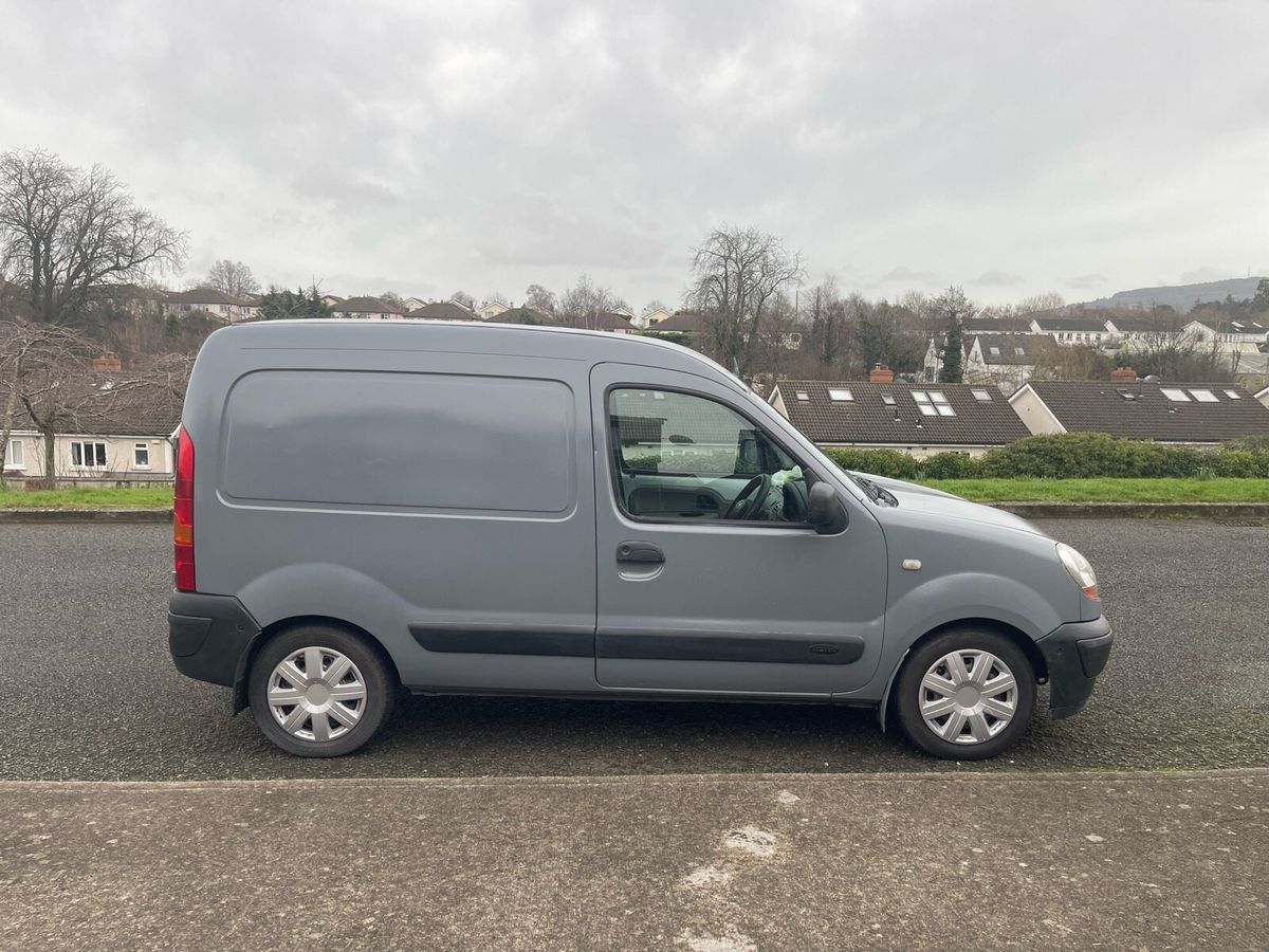 2018 Renault kangoo doe July 24 for sale in Co. Dublin for €5,950