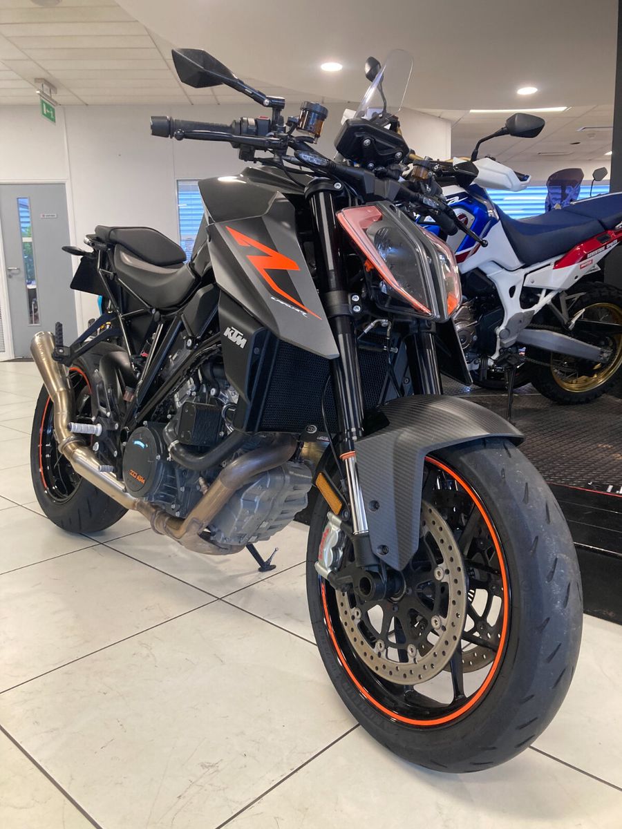 2018 ktm 1290 super store duke r for sale