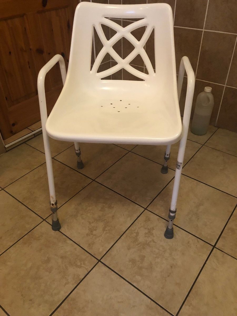 Mobile shower chair for sale in Co. Kilkenny for 25 on DoneDeal