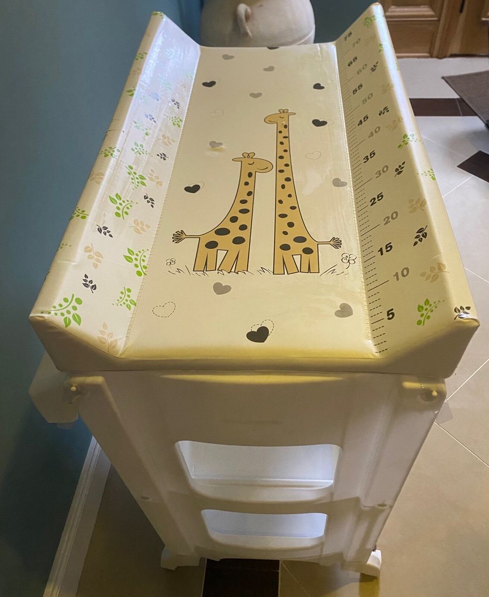 Babylo savannah bath sales changer unit giraffe